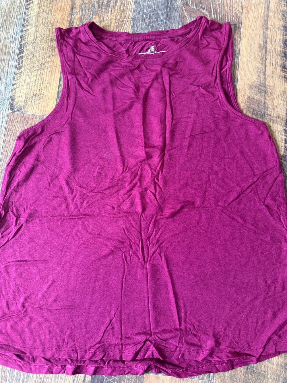 Everyday Magenta Scoop-Neck Tank Top
